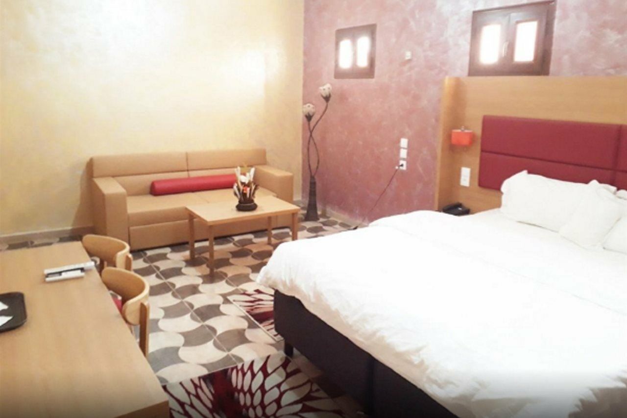 Takialt Hotel Adrar Exterior foto